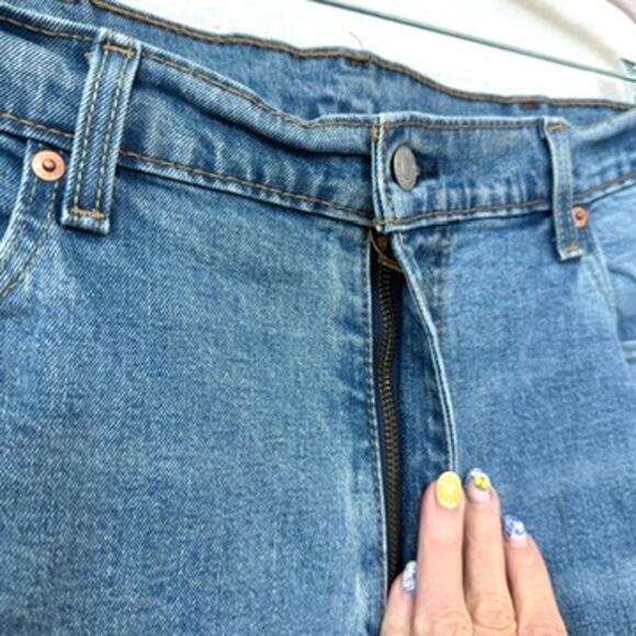 Levi’s 550 Relaxed Fit Jeans Blue Denim Straight Leg High Rise Size 40x34 Mens - Picture 3 of 7